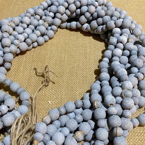 Natural Wooden Bead Garlands on Jute Lot of 5 Gray 74", Beads: ⅜" and ⅝" - Picture 4 of 10